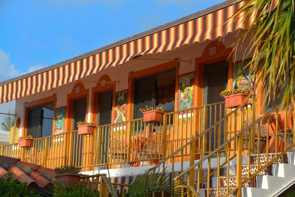Blue Seas Courtyard Hotel Lauderdale-by-the-Sea Eksteriør billede